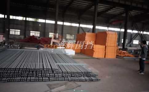 簡易圍擋在不同場合下的使用壽命有何區別？（不同場合下簡易圍擋的使用年限分析）